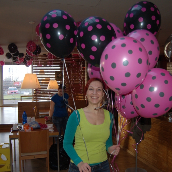 Party v �erno r��ov�