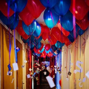 Balonkov� cesta do studia