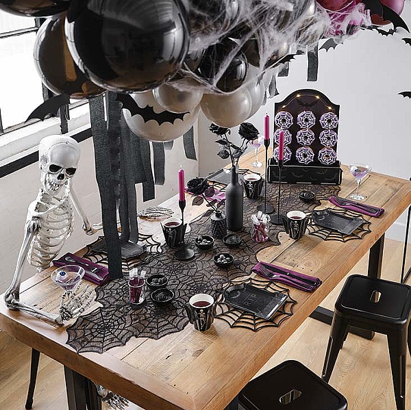 Halloweenske_stolovani