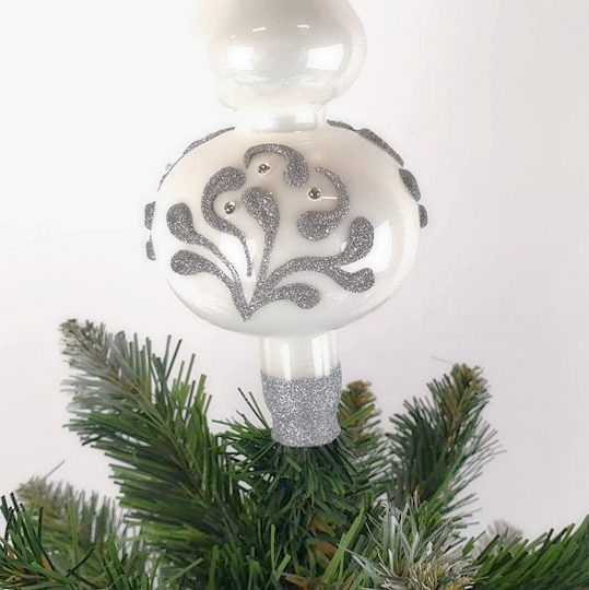 Levně Ozdoba vánoční Bílý porcelán se stříbrným dekorem - špička