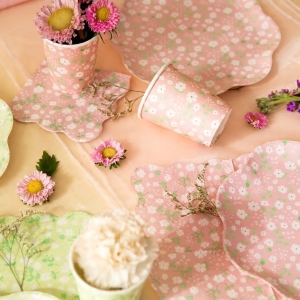 oslava_tipy_letni_styl_ekologick_kvetinove_vzory