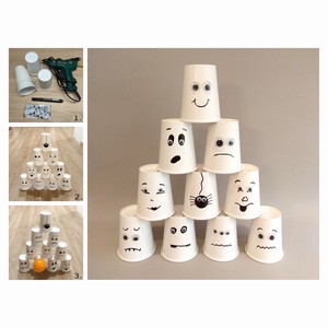 Pyramida z kelímků