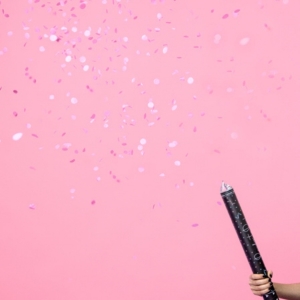 ruzove_konfety_vystrelovaci