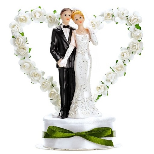 Figurka svatební Novomanželé bílé srdce 16 cm