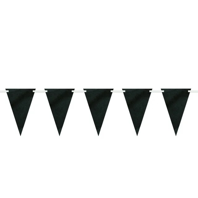 Levně Girlanda vlaječková černá popisovatelná křídou 2,74 m