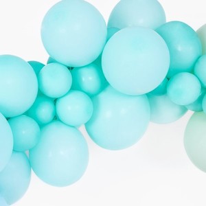 BALÓNKY latexové bledě mintové 12cm 100ks