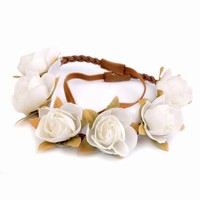 Čelenka pružná s květy růží bílá