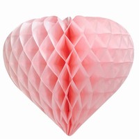 DEKORACE závěsná Srdce plástvové světle růžové 26cm