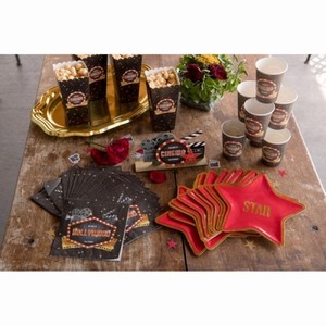 DEKORACE na stl Cinema 1