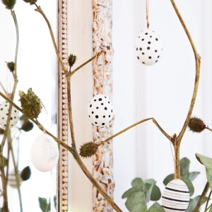 Dekorace velikono�n� vaj��ka �erno-b�l� 6 ks