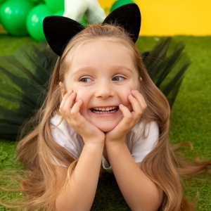 Dopl�ky ke kost�mu  Ko�i�ka �ern�