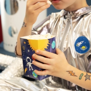 Krabiky na popcorn Vesmr 8,5 x 12,5 cm 6 ks