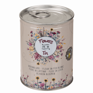 Květiny v plechovce
