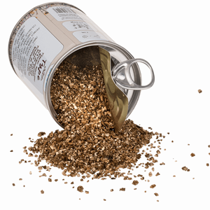 Květiny v plechovce