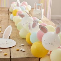 Set minibalónků a doplňků na balónkovou girlandu Zajíčci 100 ks