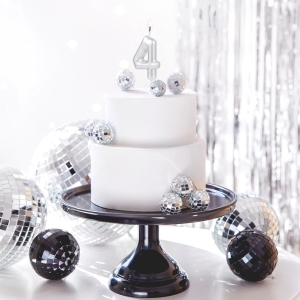 Svka dortov leskl "4" stbrn 6 cm