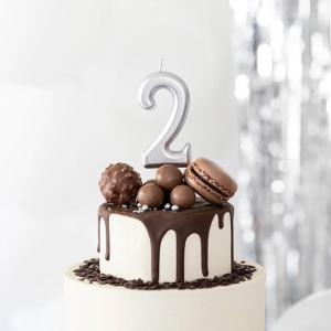 Svka narozeninov slo "2" stbrn 7 cm