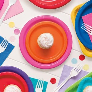 Talířky papírové kulaté růžové