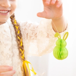 Dekorace z�v�sn� Zaj��ci barevn� mix 4 ks