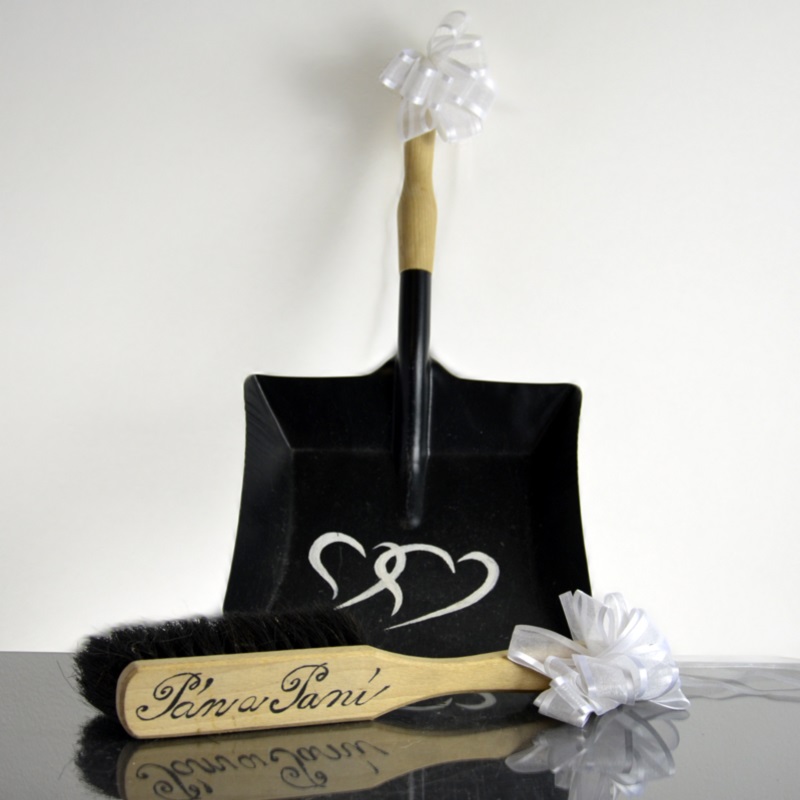 Set smetáček a lopatka s bílou průhlednou mašlí 1 ks