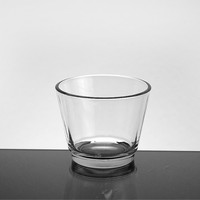 Sv�cen na �ajovou sv��ku - k dispozici 86 ks