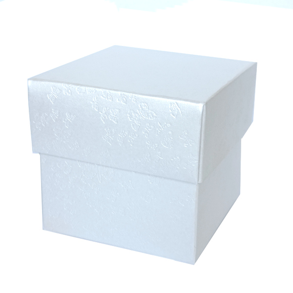 Levně Krabička kostka Farfale bílá 7,5 x 7,5 x 7 cm
