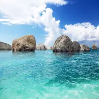 Vliesová fototapeta na zed' Klidné balvany v?oceánu | 360 x 254 cm | FTS 1301