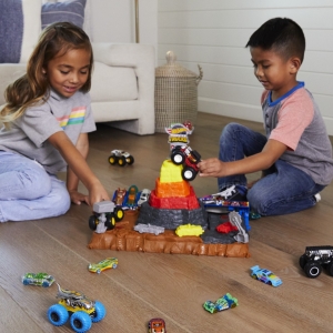 Hot Wheels Monster trucks aréna: Bone shaker finále herní set